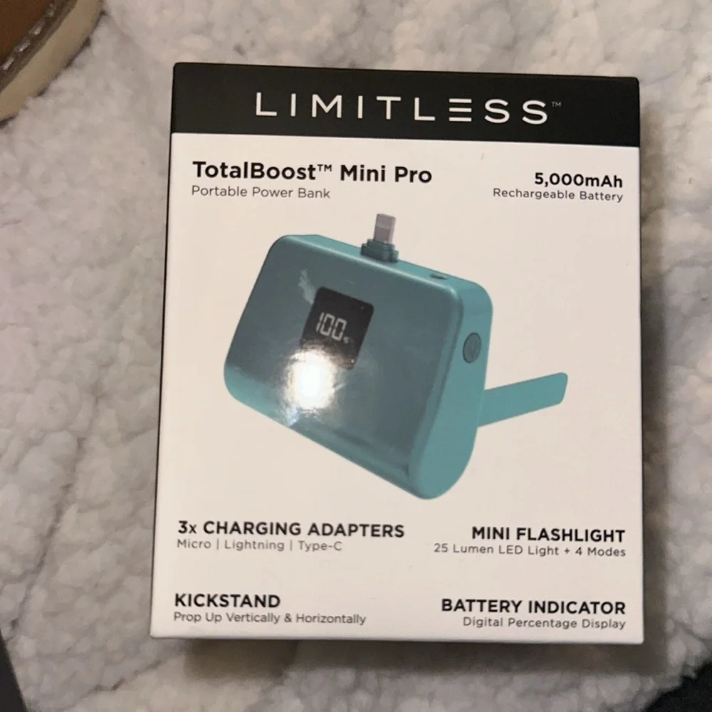 Limitless TotalBoost Mini‎ 4,000mAh Universal Power Bank